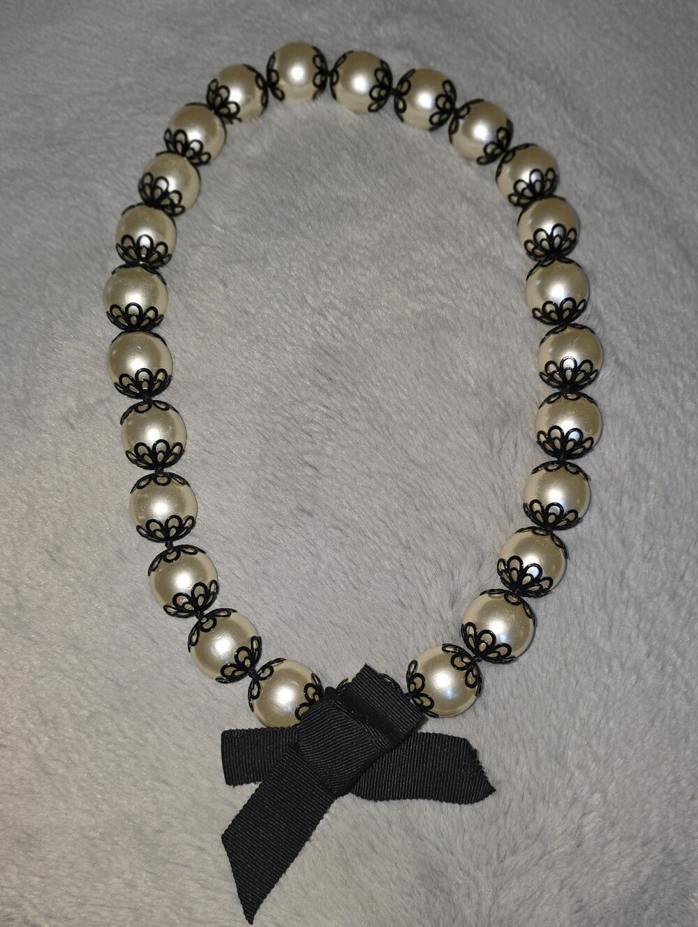 Kate Spade Florence Broadhurst Lace Pearl Statement Necklace Rare Black Bow